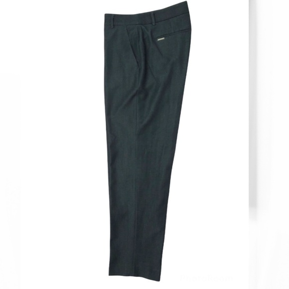 TAHARI relaxed fit Navy Blue dress pants with front pockets. Office Wear size 4 - Picture 6 of 13